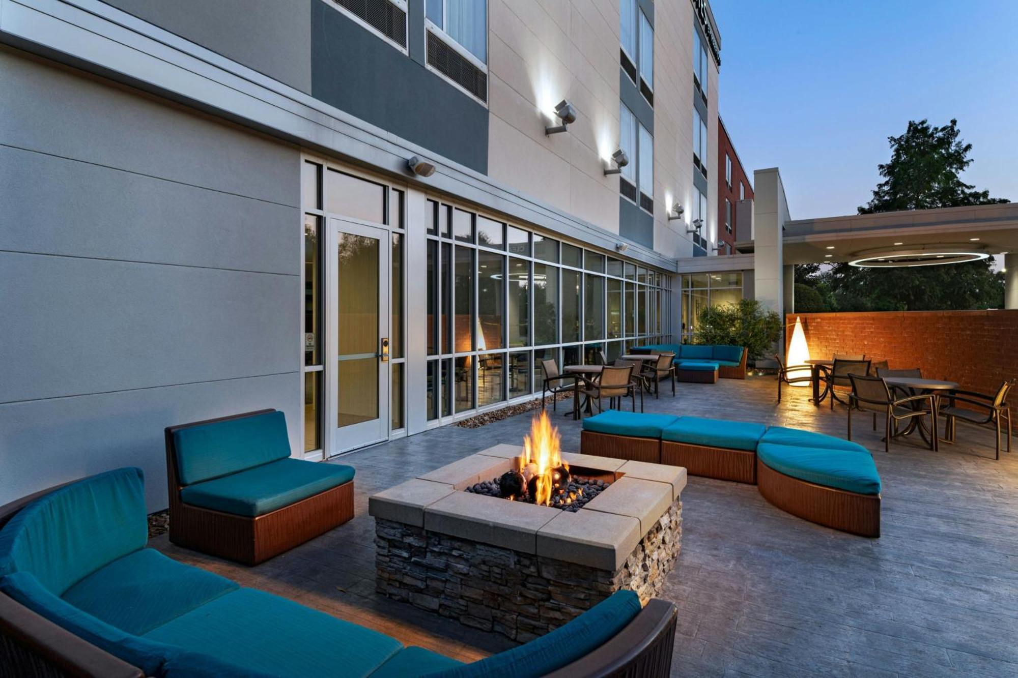 Springhill Suites By Marriott Houston The Woodlands Extérieur photo